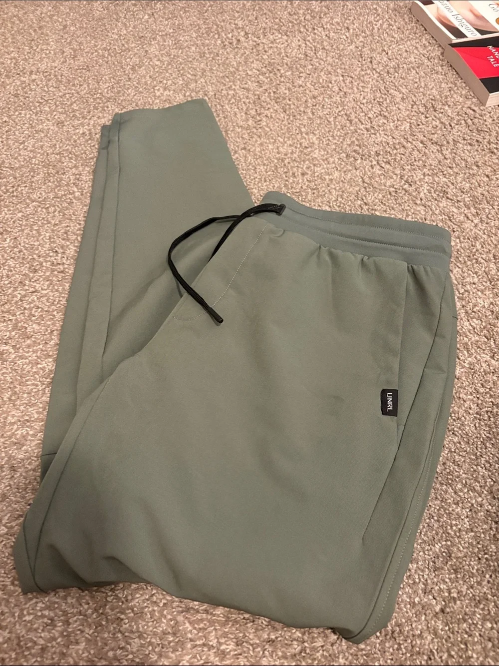Men's Sage Green Slim Fit Joggers with Drawstring